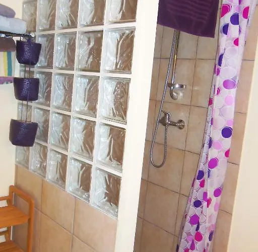 La Petite Madeleine 3*